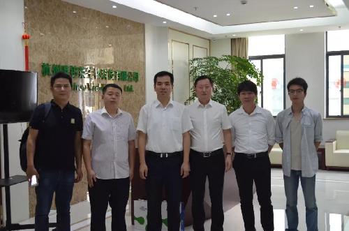 南昌市東湖區(qū)委副書記一行來訪唯鉑萊
